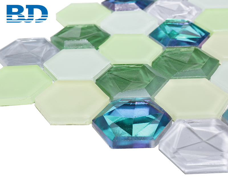 3D Diamond Glass Mosaic (Emerald)