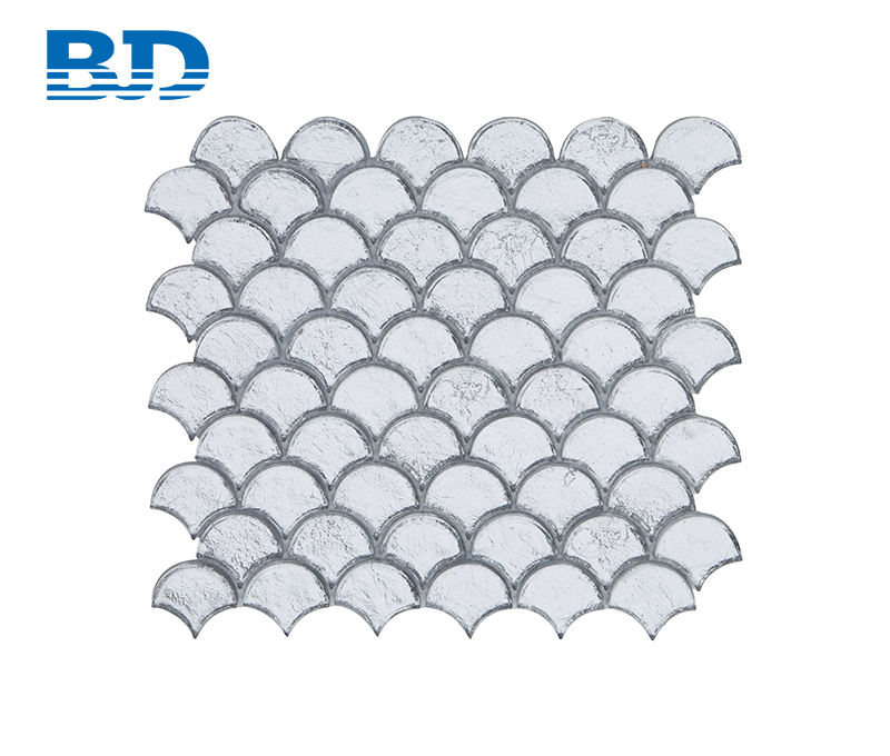 Fish Scale Glass Mosaic (Silver)